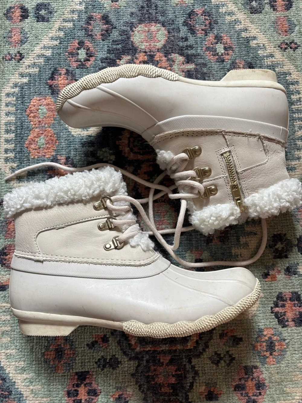 Sperry Cream Shearling-Trim Lace-Up Winter Boots